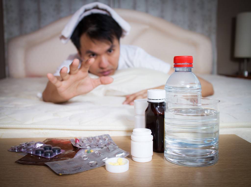 Как можно снять похмельный синдром после запоя в домашних условиях?